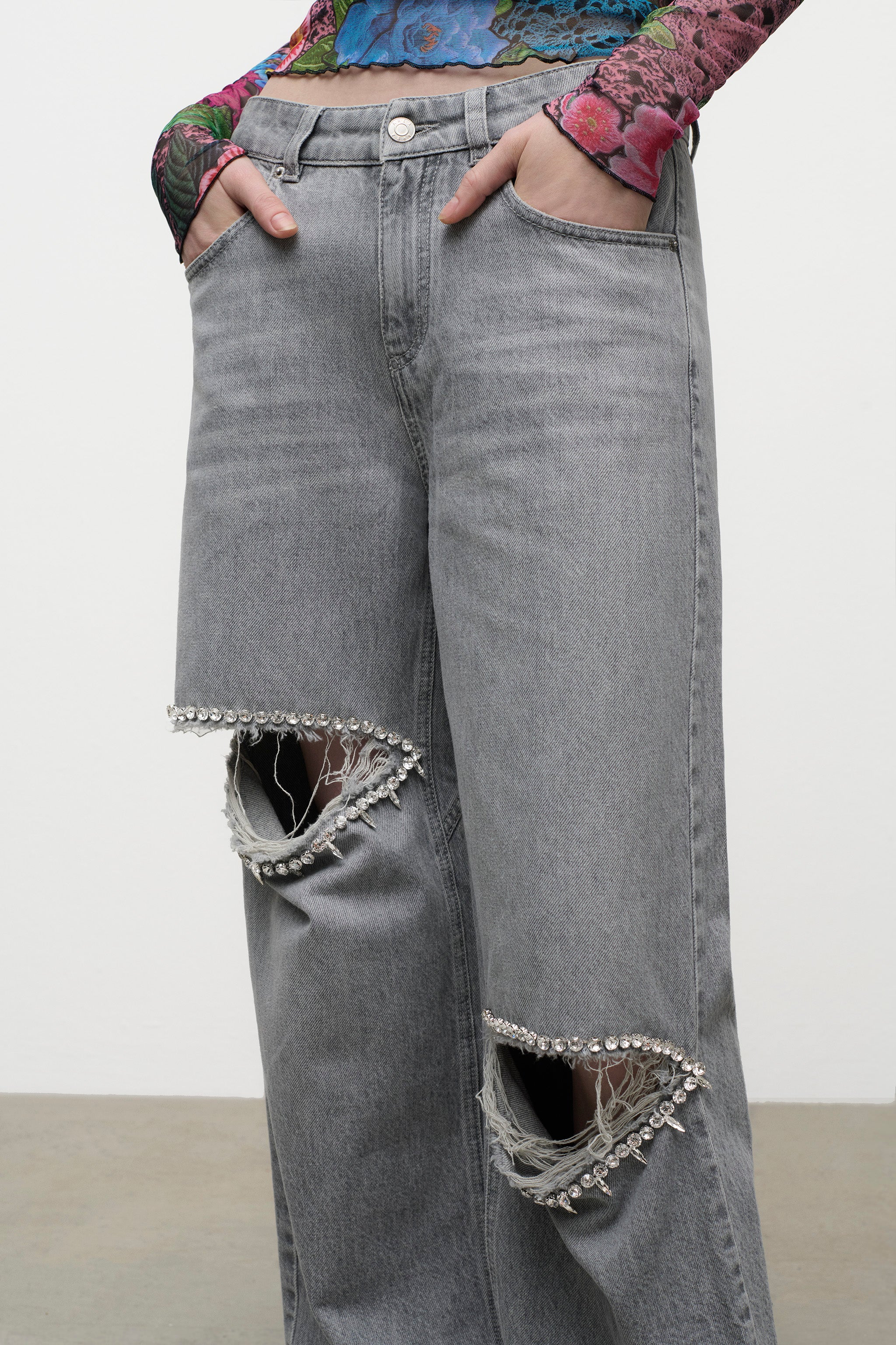 Distressed Crystal Relaxed Slit Jean - Image 5